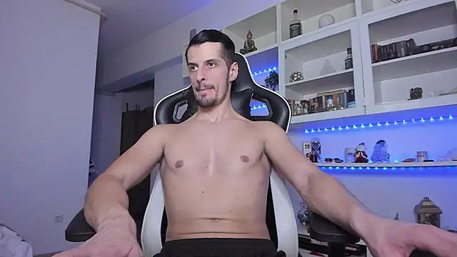 Snapshot of ToddClaytonn chatting on January 20, 2025, 1:07 am ToddClaytonn online show from January 20, 2025, 1:07 am