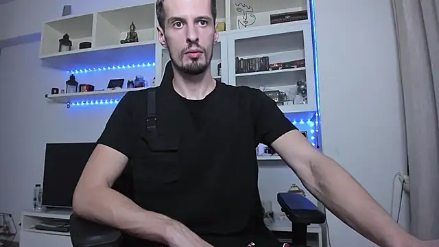 Snapshot of ToddClaytonn chatting on October 12, 2025, 7:46 pm ToddClaytonn online show from October 12, 2025, 7:46 pm