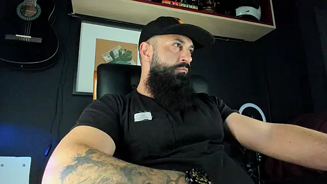 axxelrich  online show from January 27, 2025, 6:30 am