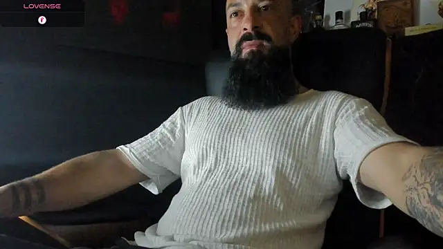 axxelrich  online show from September 25, 2025, 2:59 am