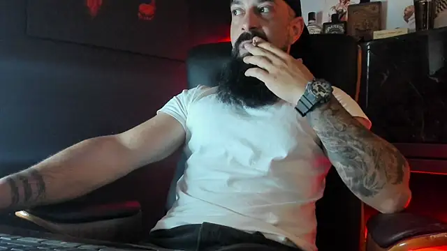 axxelrich  online show from September 27, 2025, 4:39 am