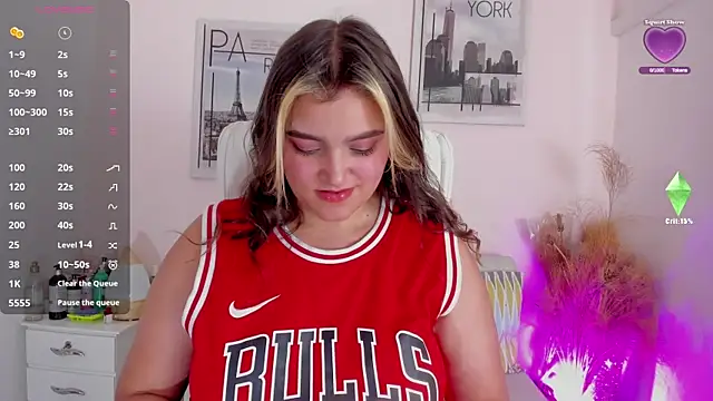 Snapshot of katy_giil chatting on January 7, 2025, 7:17 pm katy giil online show from January 7, 2025, 7:17 pm