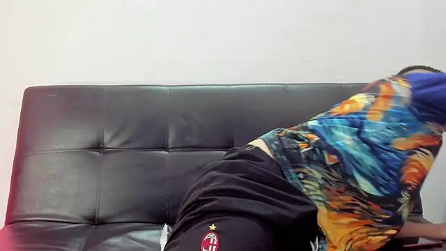 Snapshot of Brian_cx chatting on December 31, 2024, 3:20 pm Brian cx online show from December 31, 2024, 3:20 pm