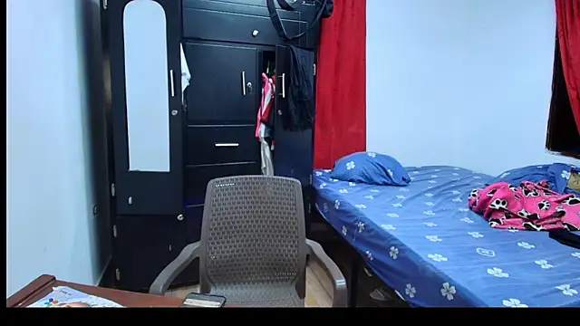 Snapshot of Brian_cx chatting on October 23, 2025, 5:55 pm Brian cx online show from October 23, 2025, 5:55 pm