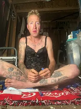 bentoverblonde online show from September 29, 2025, 12:10 pm