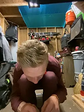 bentoverblonde online show from October 31, 2025, 6:47 am