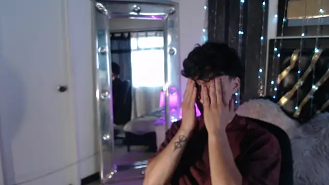 gojo satoru 18 online show from September 13, 2025, 12:49 pm