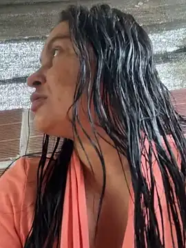 Horny-Mommy-Dirty online show from December 1, 2025, 3:17 pm