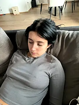 Lena Lang online show from November 16, 2025, 10:21 am