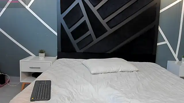 Snapshot of Yeiko_Romero_ chatting on January 24, 2025, 5:11 pm Yeiko Romero online show from January 24, 2025, 5:11 pm