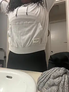 wynterheat online show from January 16, 2025, 8:11 am