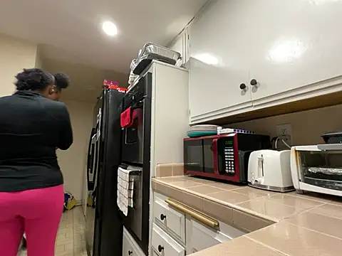 wynterheat online show from January 25, 2025, 2:26 am