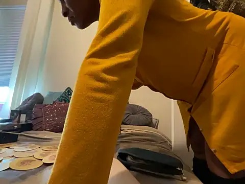 wynterheat online show from October 25, 2025, 6:24 pm