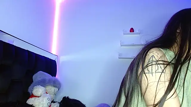 Fysste  online show from February 26, 2025, 1:43 am