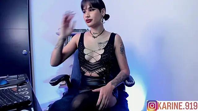 saeko karine online show from February 18, 2025, 10:25 pm