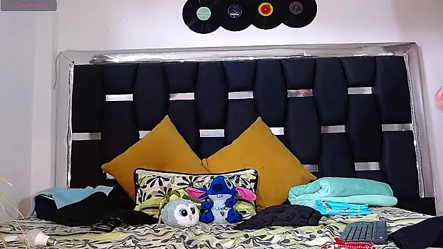 Snapshot of RyanRizzo chatting on January 30, 2025, 6:10 pm RyanRizzo online show from January 30, 2025, 6:10 pm