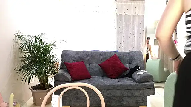 Snapshot of camil_milfdream chatting on February 28, 2025, 1:58 pm camil milfdream online show from February 28, 2025, 1:58 pm