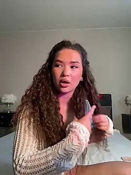 Denise Garciia online show from February 22, 2025, 12:51 pm