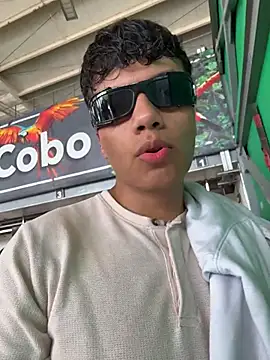 Logan smith1 online show from November 12, 2025, 3:45 pm