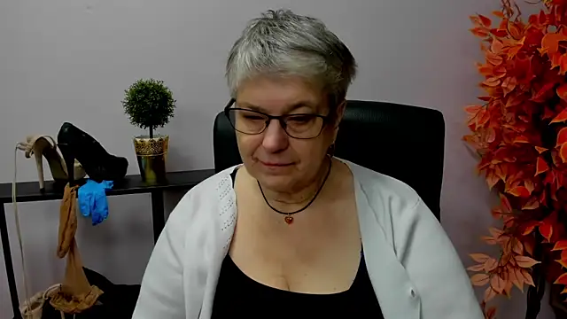 IrisDream online show from December 20, 2024, 7:12 am