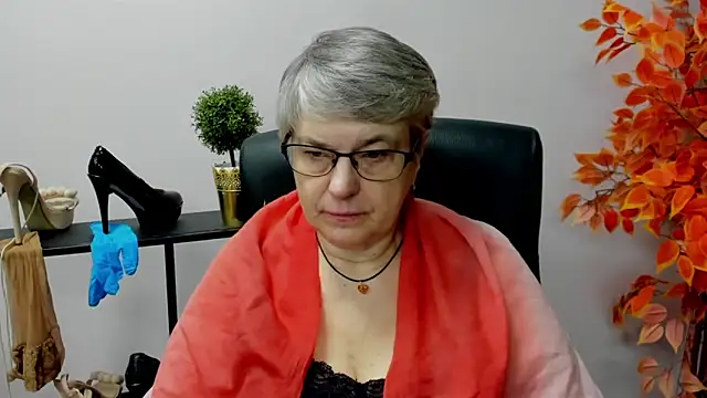 IrisDream online show from February 4, 2025, 7:18 am