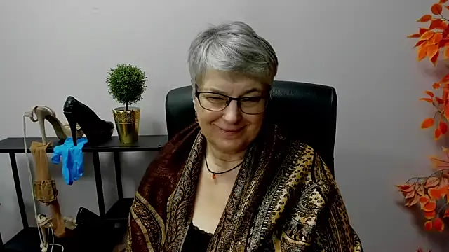 IrisDream online show from February 26, 2025, 10:47 am