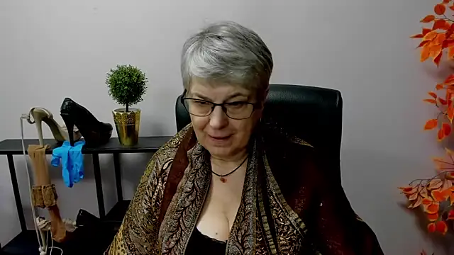 IrisDream online show from February 26, 2025, 1:52 pm