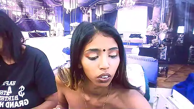 IndianSexySlender online show from November 30, 2025, 5:44 am