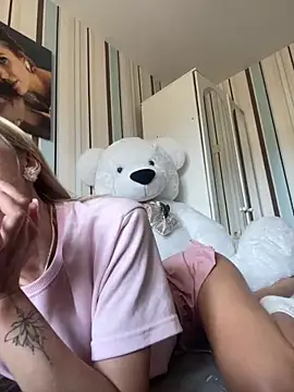 Liya my online show from September 10, 2025, 11:43 am