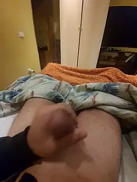 Snapshot of tiscopofortezozza chatting on March 5, 2025, 11:27 pm tiscopofortezozza online show from March 5, 2025, 11:27 pm