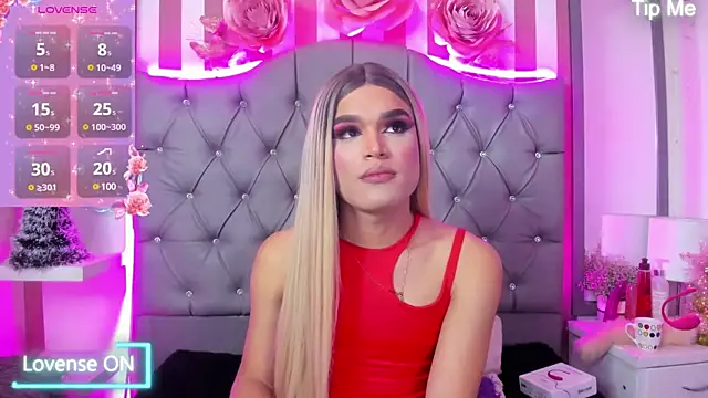 Snapshot of AllisonsweetZ chatting on December 19, 2024, 12:45 pm AllisonsweetZ online show from December 19, 2024, 12:45 pm