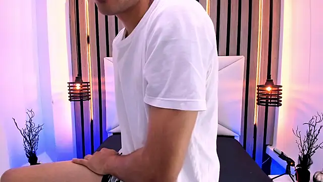 Snapshot of Liam_crox chatting on March 7, 2025, 1:40 pm Liam crox online show from March 7, 2025, 1:40 pm