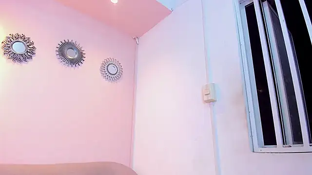 jhonjairo85  online show from September 13, 2025, 3:39 am