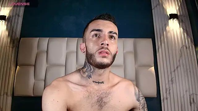 Marcelo ruiz  online show from February 27, 2025, 10:09 pm