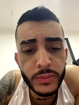 Marcelo ruiz  online show from November 2, 2025, 10:01 pm