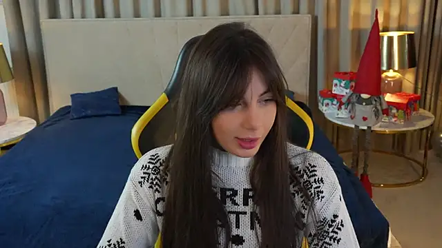 Snapshot of Alisa054 chatting on January 7, 2025, 4:05 pm Alisa054 online show from January 7, 2025, 4:05 pm