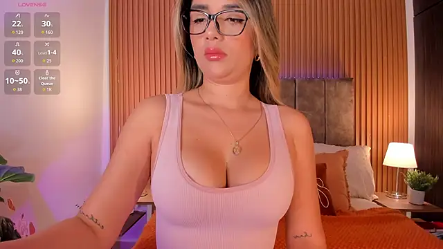 ChloePreston  online show from November 24, 2025, 12:16 pm