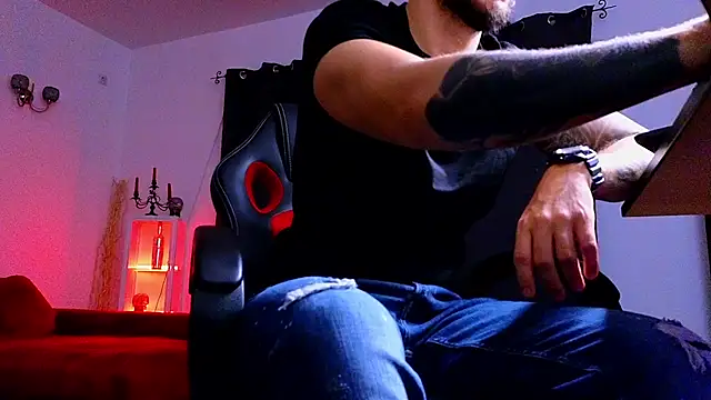 MightyAaron66 online show from September 12, 2025, 1:28 am