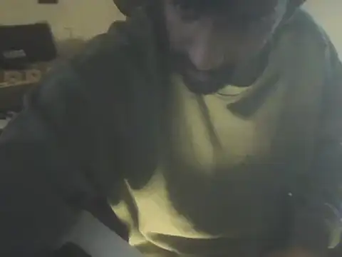 Snapshot of dominanthubby chatting on December 4, 2024, 4:16 pm dominanthubby online show from December 4, 2024, 4:16 pm