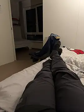 rundum40 online show from November 25, 2025, 5:46 pm