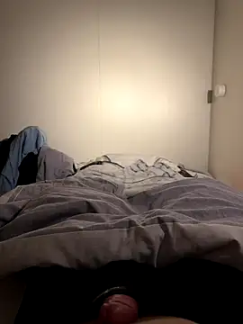 rundum40 online show from December 4, 2025, 8:28 pm