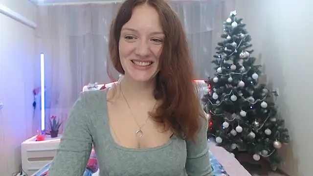 Snapshot of BarbaraStily chatting on December 5, 2025, 7:28 am BarbaraStily online show from December 5, 2025, 7:28 am