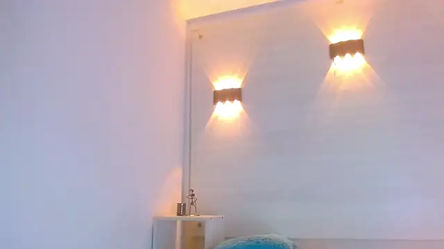 Snapshot of Molly_Spears chatting on February 14, 2025, 2:12 pm Molly Spears online show from February 14, 2025, 2:12 pm