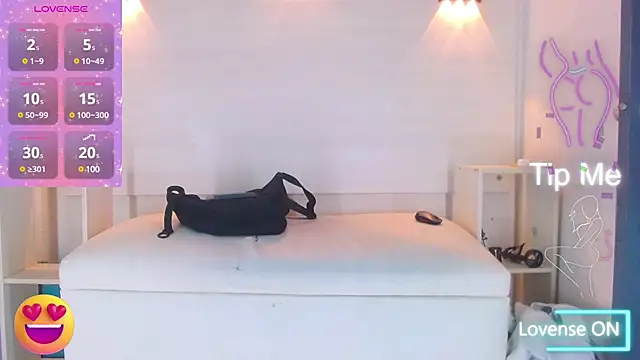 Snapshot of Molly_Spears chatting on March 22, 2025, 11:42 am Molly Spears online show from March 22, 2025, 11:42 am