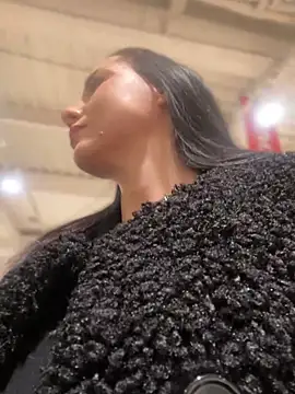 Roxana-Sexy online show from February 18, 2025, 5:31 am