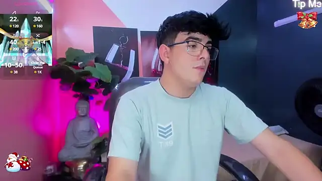 Snapshot of nolan_twink1 chatting on December 14, 2024, 9:24 pm nolan twink1 online show from December 14, 2024, 9:24 pm