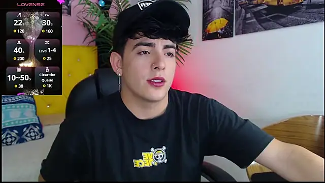 Snapshot of nolan_twink1 chatting on January 7, 2025, 5:53 pm nolan twink1 online show from January 7, 2025, 5:53 pm