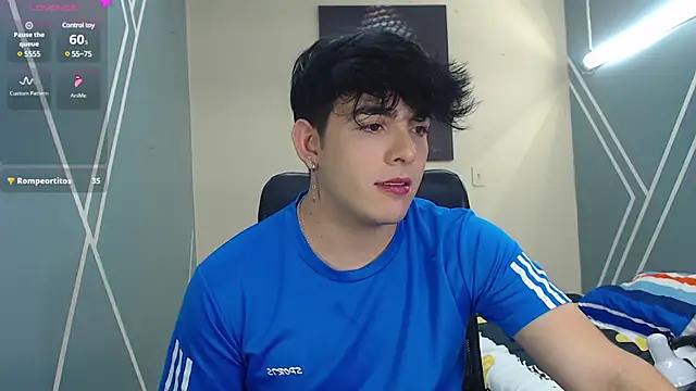 Snapshot of nolan_twink1 chatting on January 17, 2025, 5:41 pm nolan twink1 online show from January 17, 2025, 5:41 pm