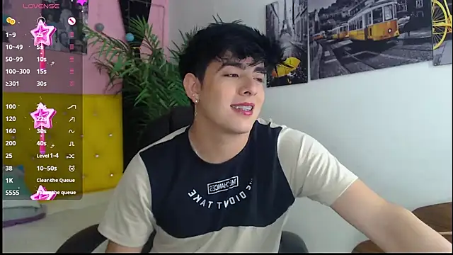 Snapshot of nolan_twink1 chatting on January 19, 2025, 5:39 pm nolan twink1 online show from January 19, 2025, 5:39 pm