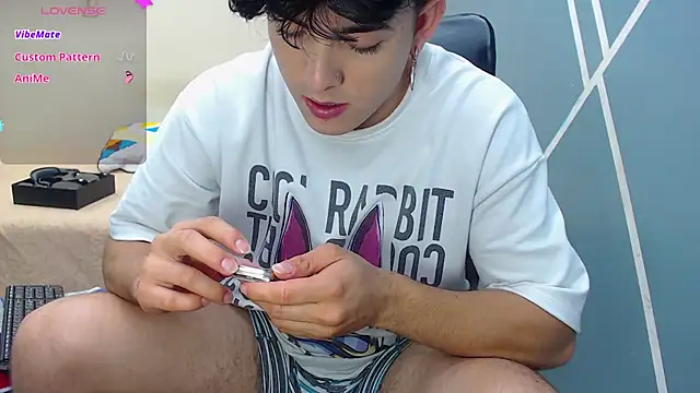 Snapshot of nolan_twink1 chatting on March 8, 2025, 8:46 pm nolan twink1 online show from March 8, 2025, 8:46 pm